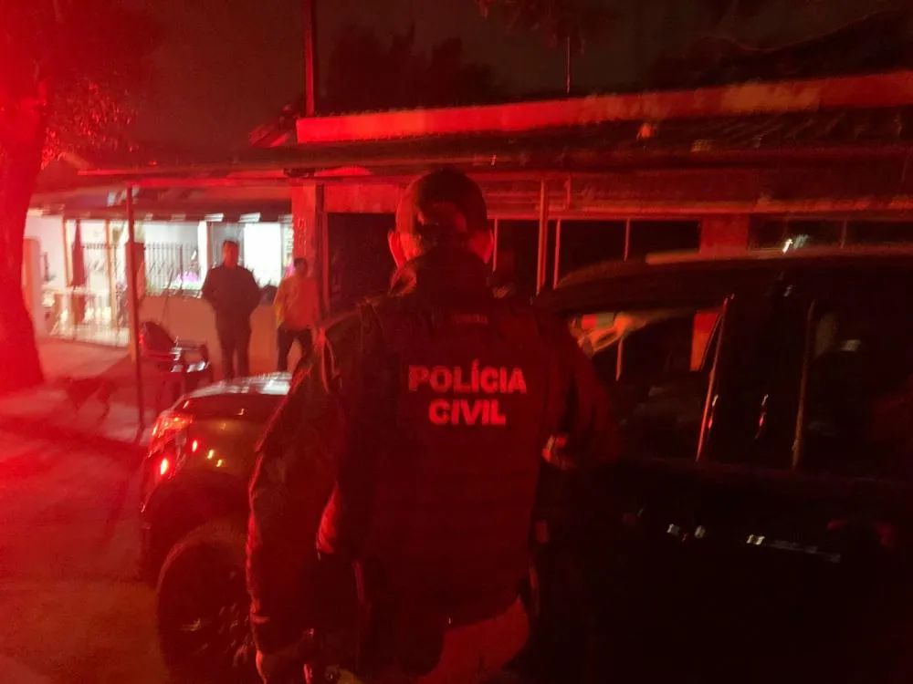 Operação em Foz do Iguaçu mira quadrilha envolvida em roubos