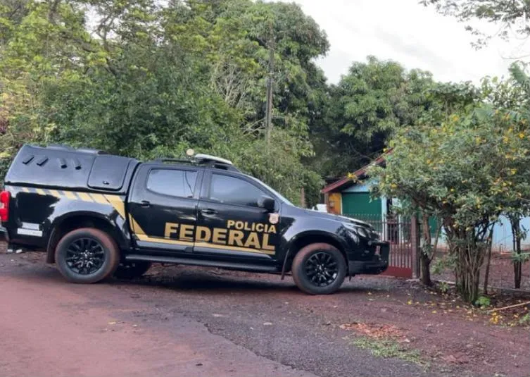 PF reprime o contrabando de cigarros em Marechal Rondon 