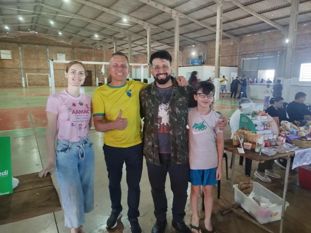 Comunidade Show levou serviços gratuitos à Novo Três Passos